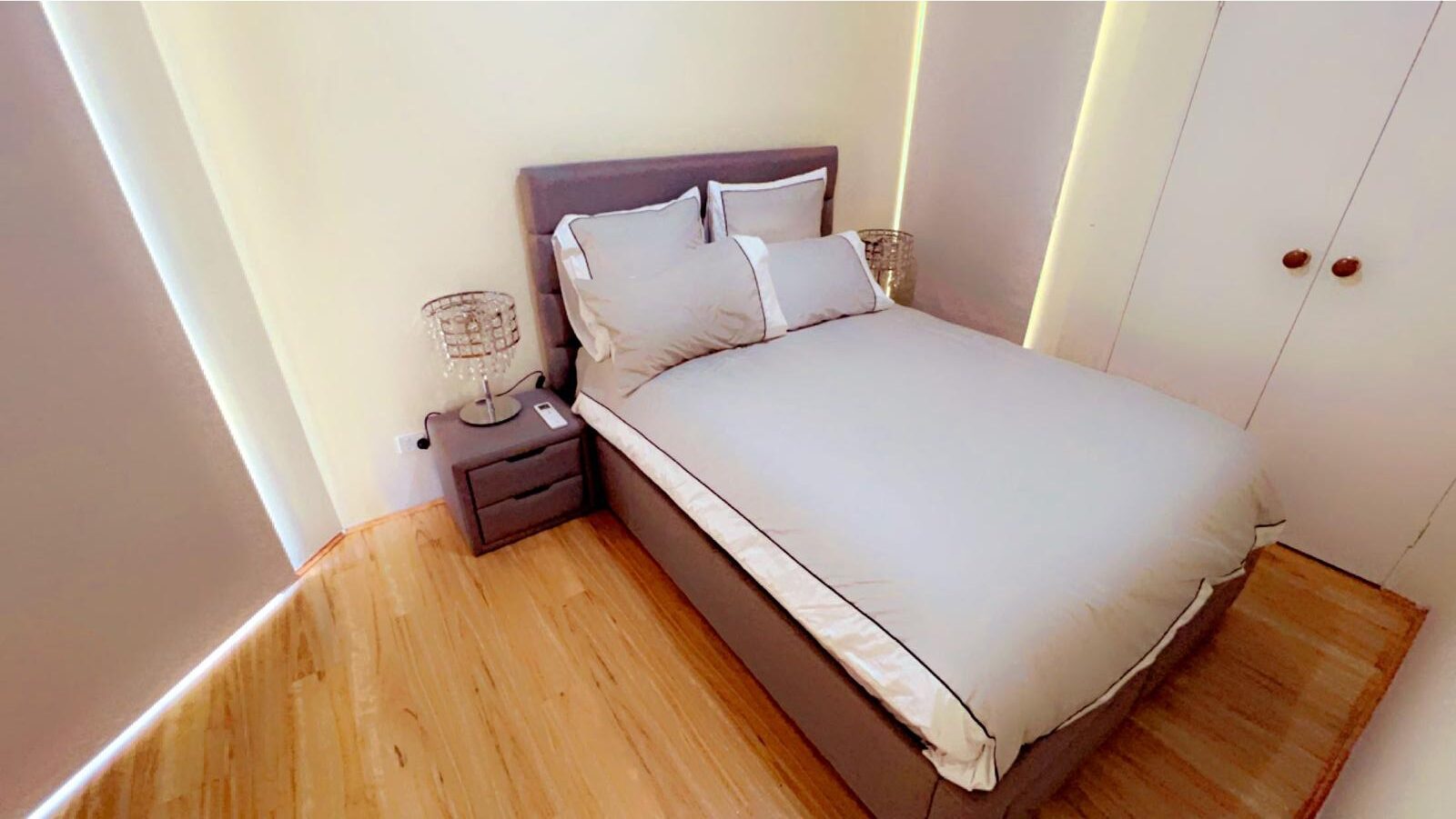 Bentley Vacancy 2 Image 3